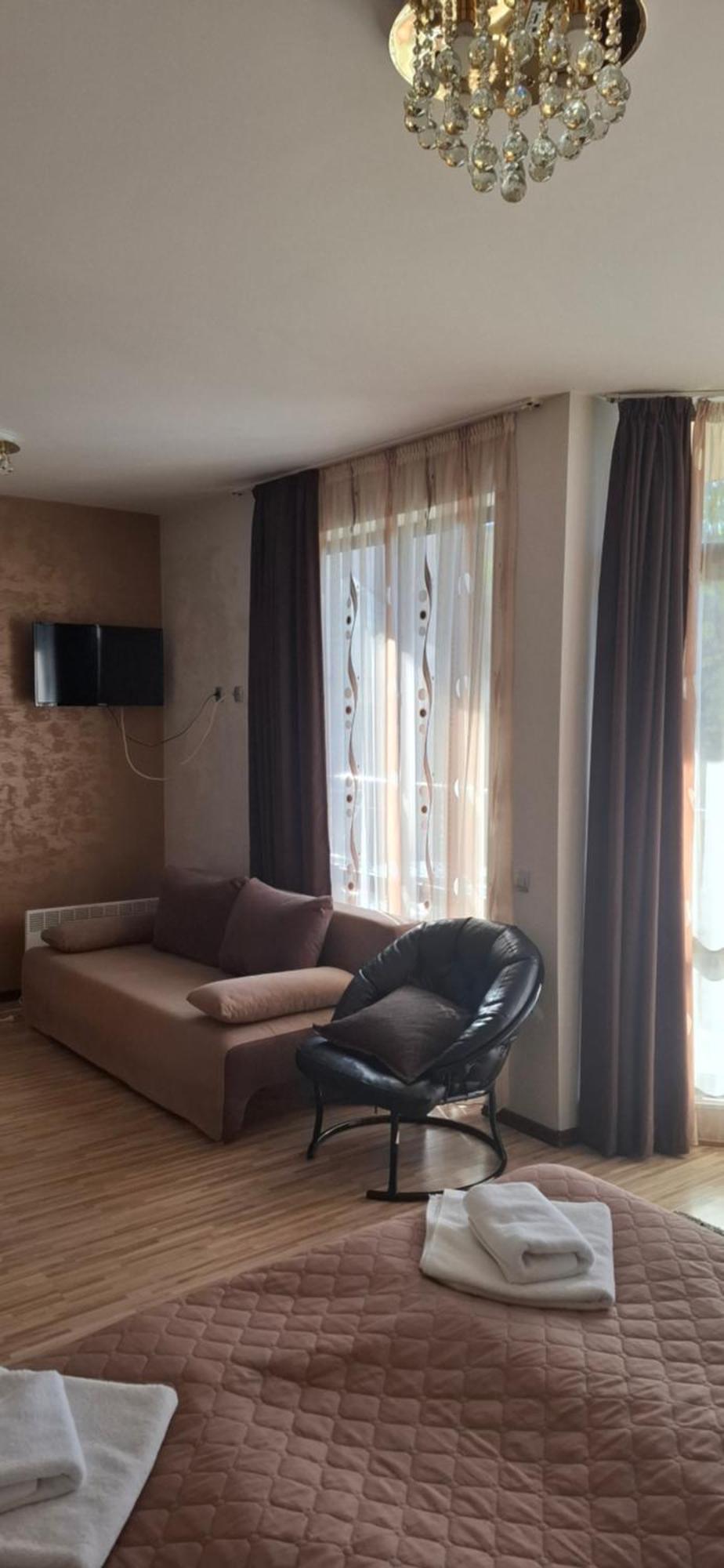 Fantasy Apartaments And Studios Avenue Комплекс Фантазия Хисаря Zewnętrze zdjęcie